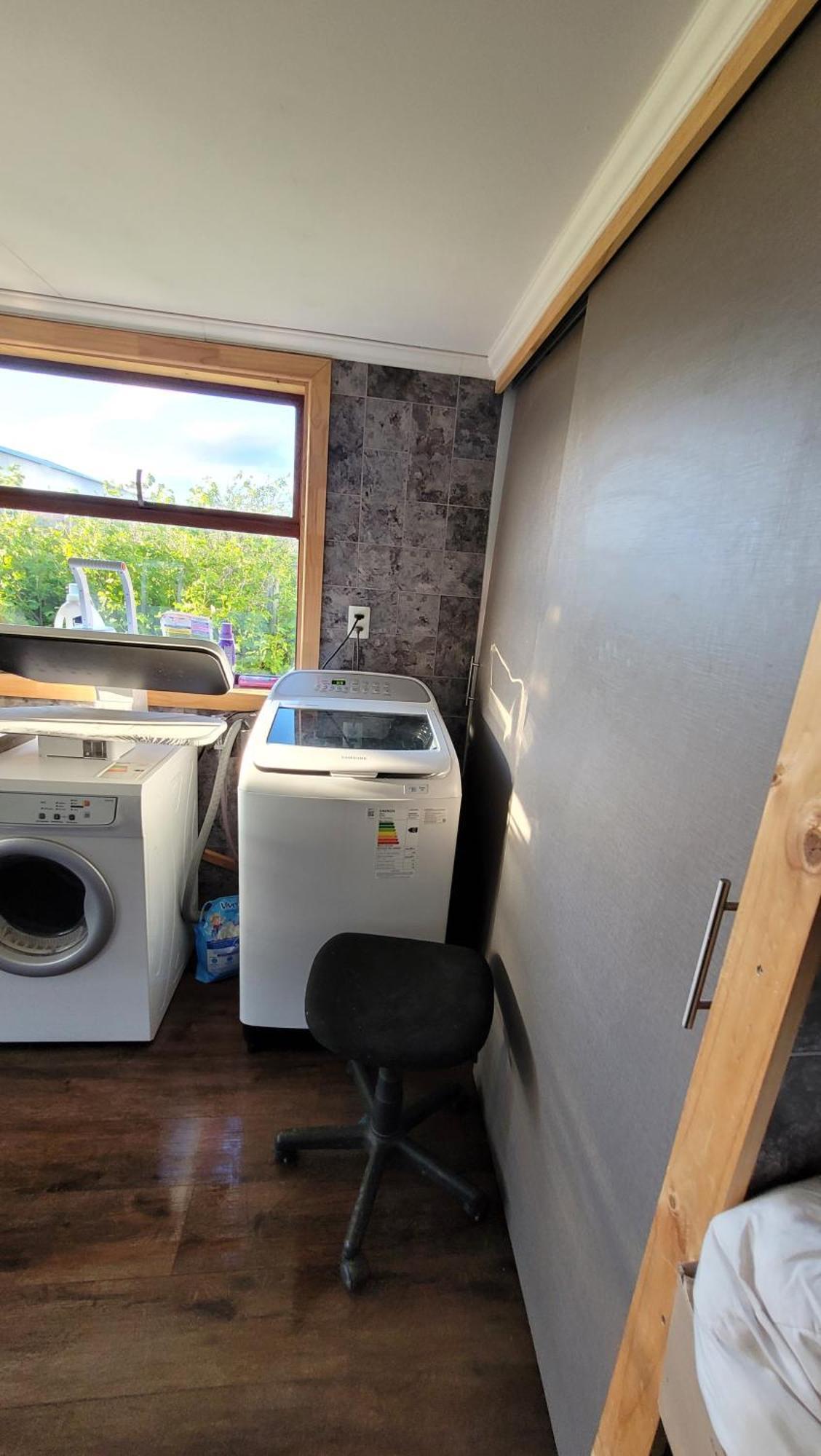 Hostal Traveltour El Campesino 푸에르토나탈레스 외부 사진