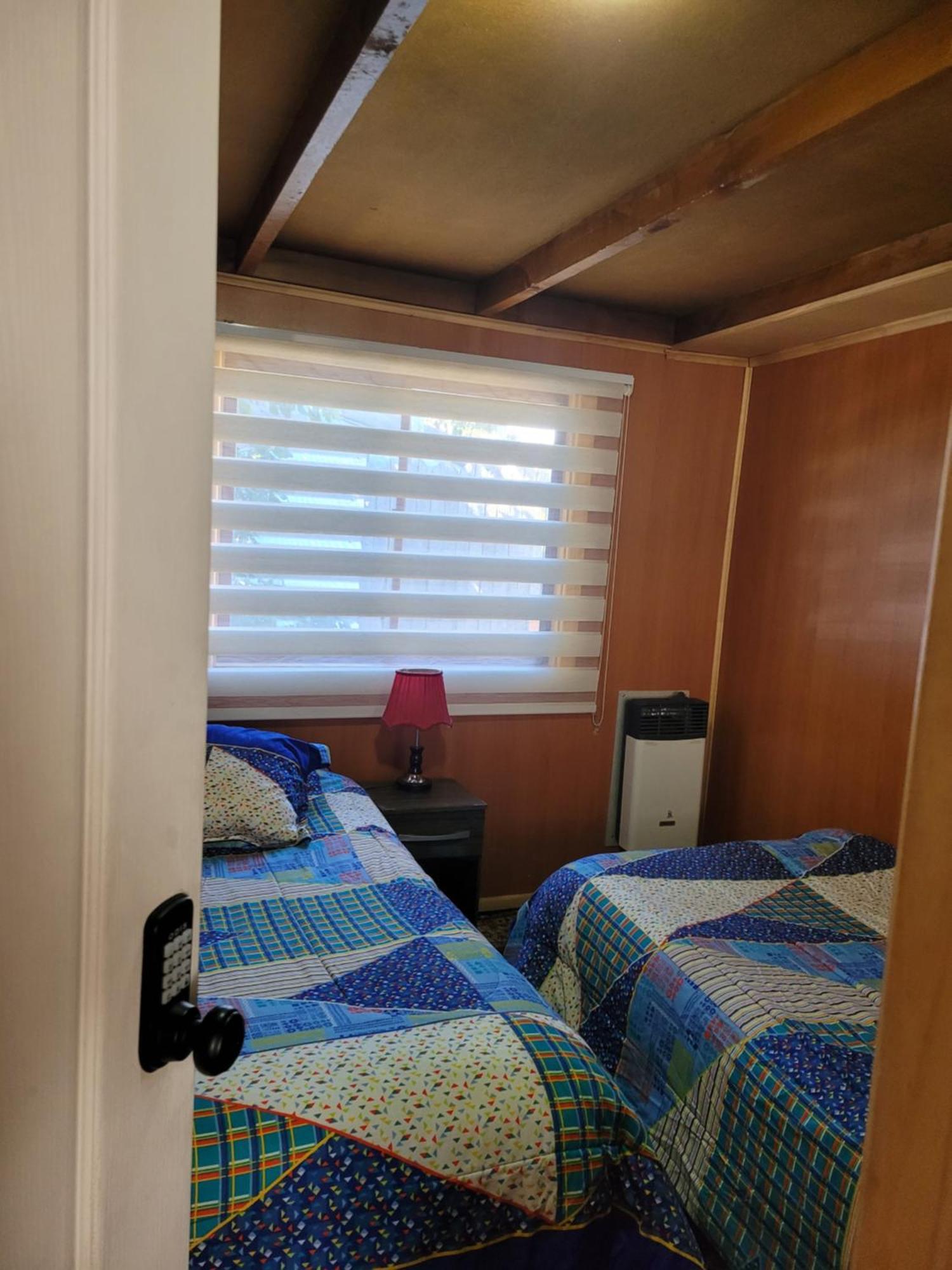 Hostal Traveltour El Campesino 푸에르토나탈레스 외부 사진